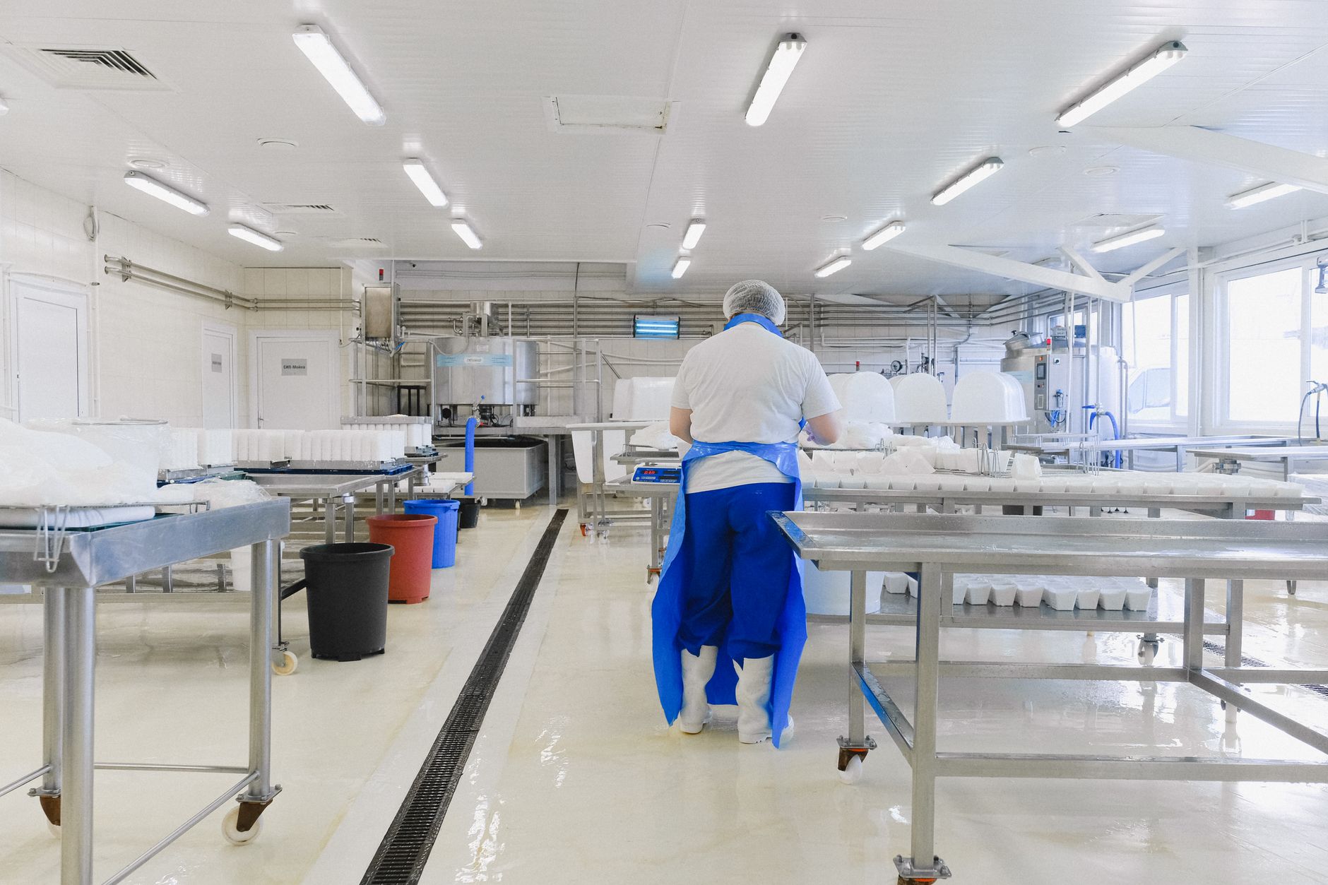 El valle de la muerte de la innovación con IA: por qué descubrir no es lo mismo que desplegar